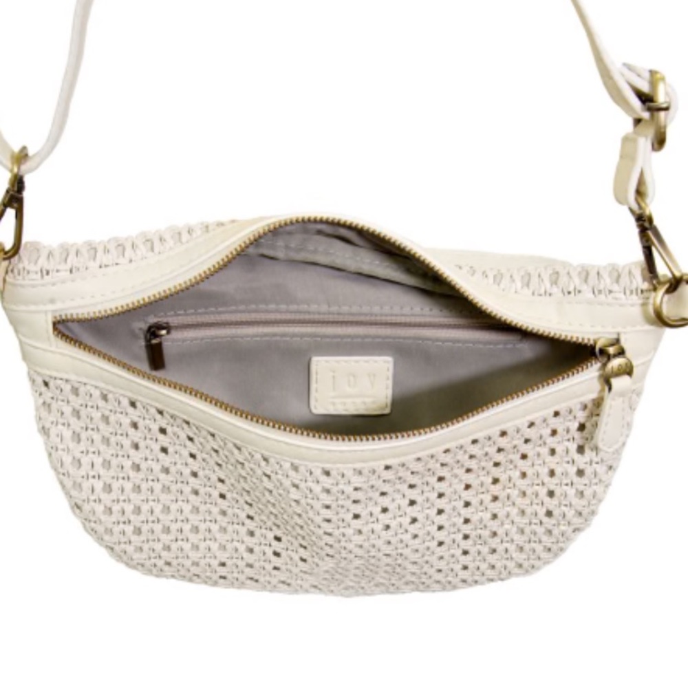 So Chic Belt Bag